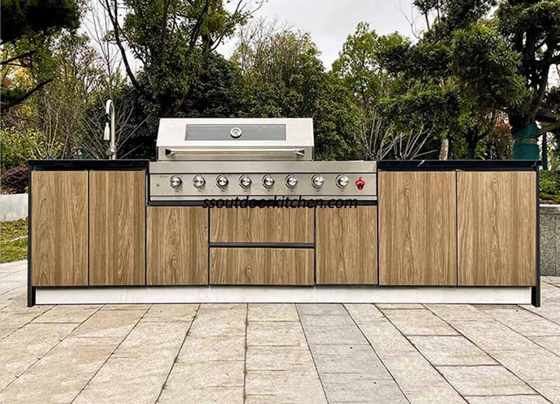 Stainless Steel Outdoor Kitchen